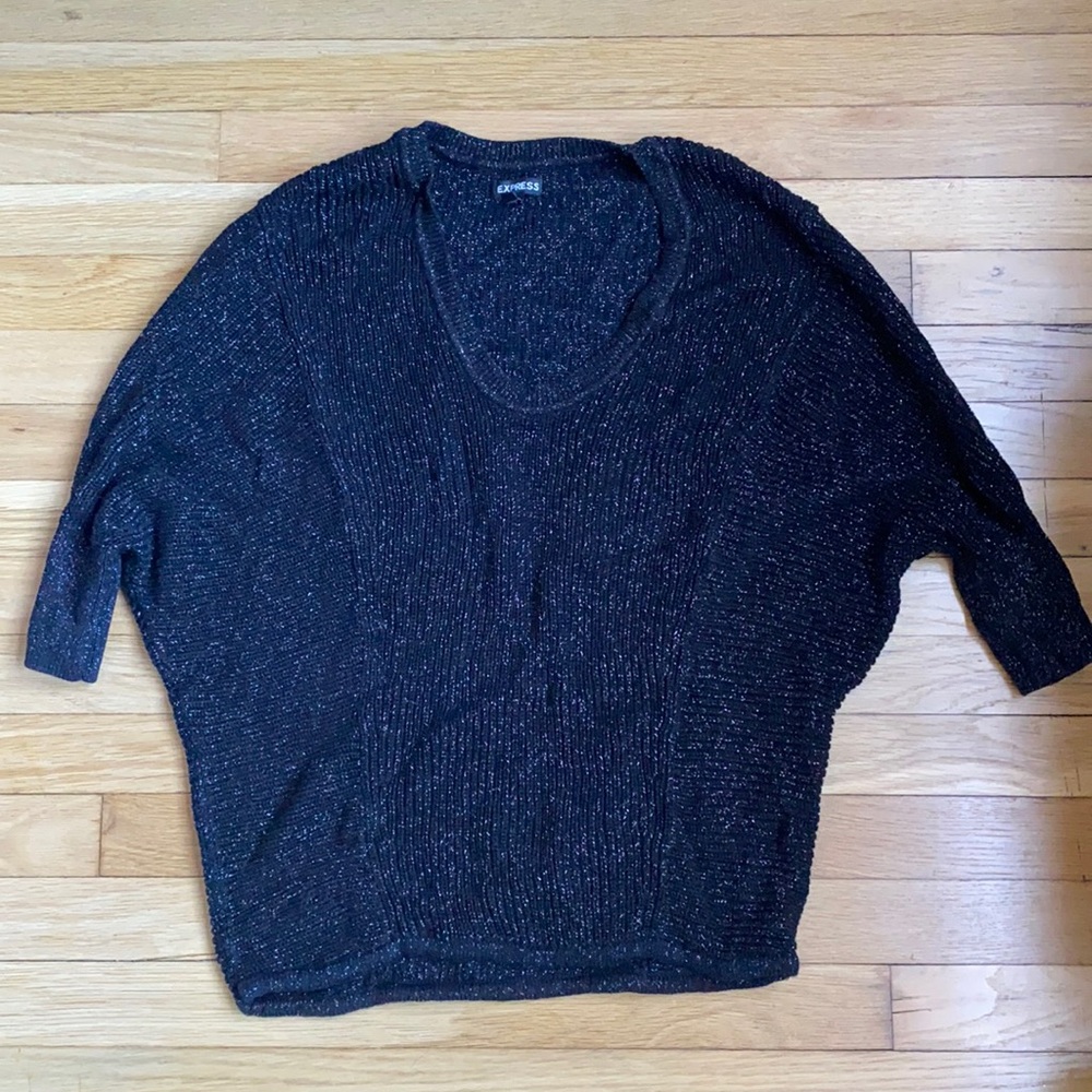 Express black/silver 1/4 length sleeves